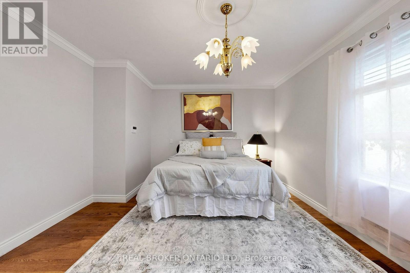 2 Dorking Crescent, Toronto, Ontario  M3M 2B6 - Photo 17 - W13745578