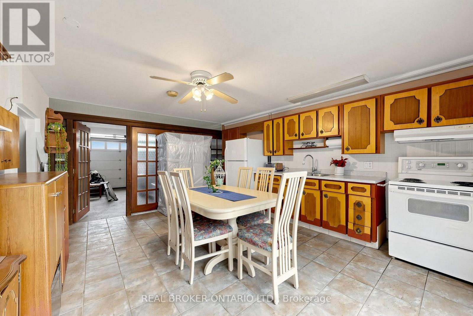 2 Dorking Crescent, Toronto, Ontario  M3M 2B6 - Photo 44 - W13745578