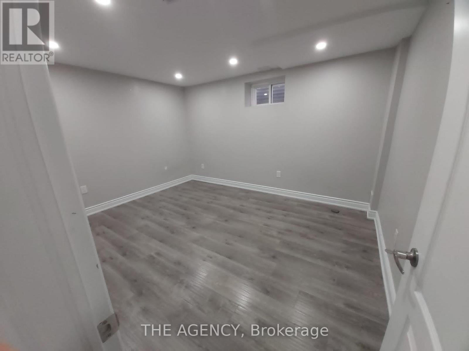 Lower - 6 Fernbank Road, Brampton, Ontario  L6T 2G9 - Photo 10 - W13745582