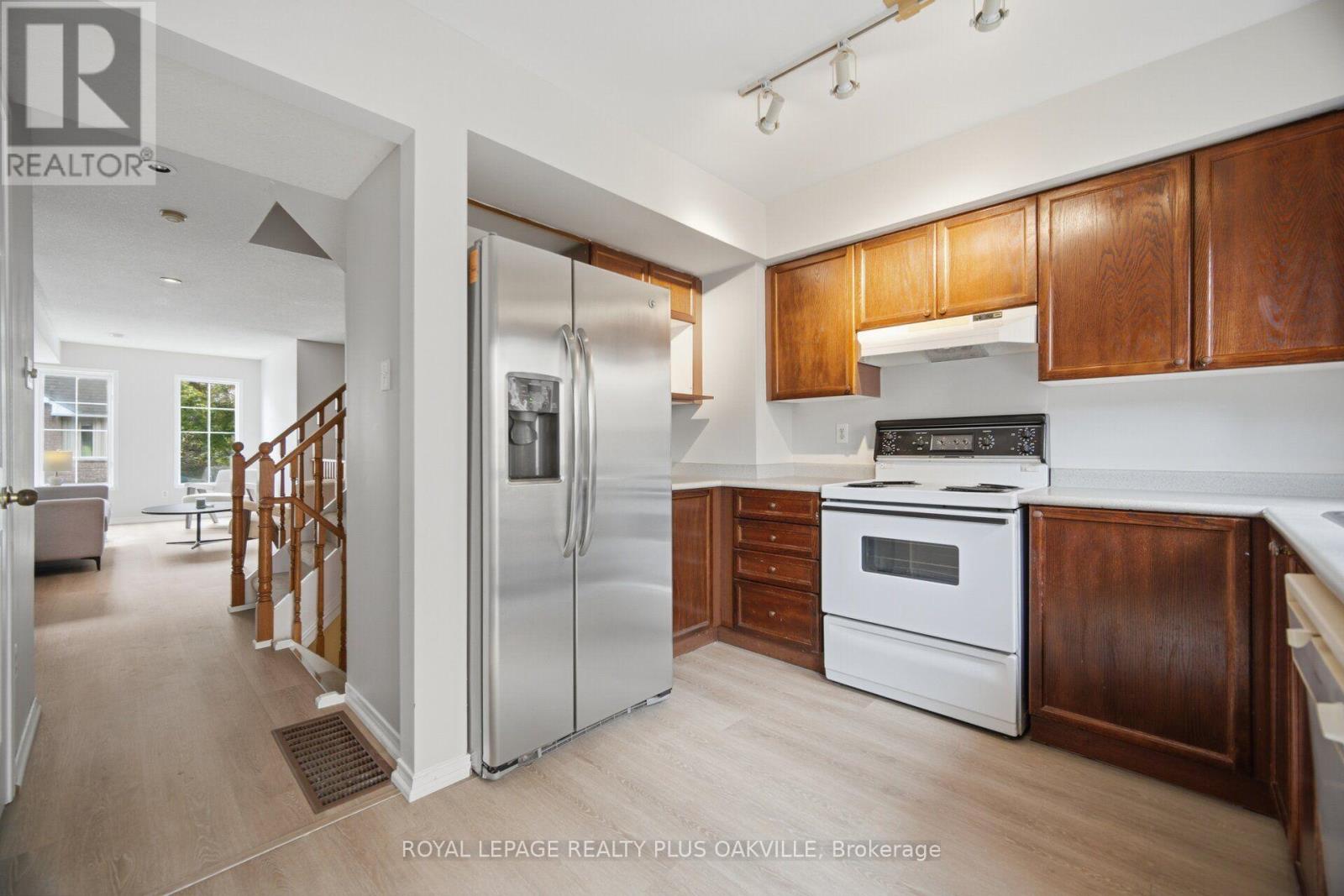 108 - 1050 Bristol Road W, Mississauga, Ontario  L5V 2E8 - Photo 14 - W13745638