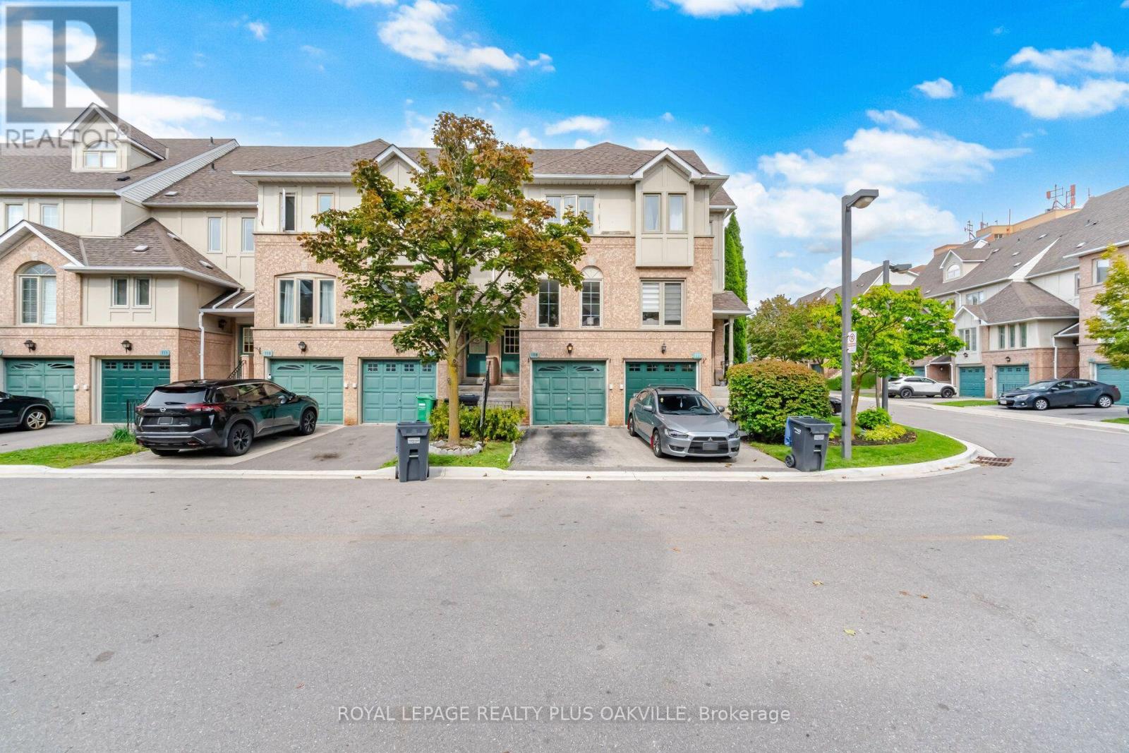 108 - 1050 Bristol Road W, Mississauga, Ontario  L5V 2E8 - Photo 2 - W13745638