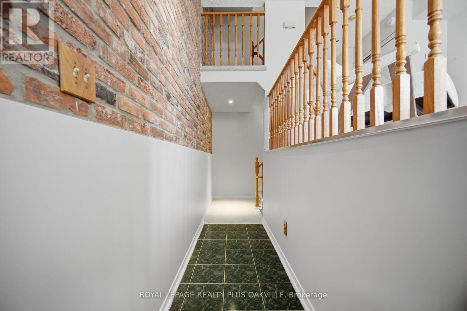 108 - 1050 Bristol Road W, Mississauga, Ontario  L5V 2E8 - Photo 6 - W13745638