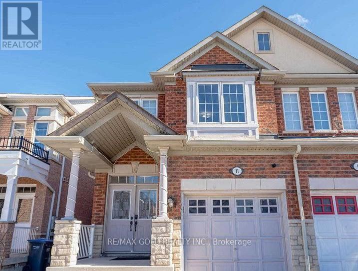 11 Rubysilver Drive, Brampton, Ontario  L6P 1P9 - Photo 2 - W13745640