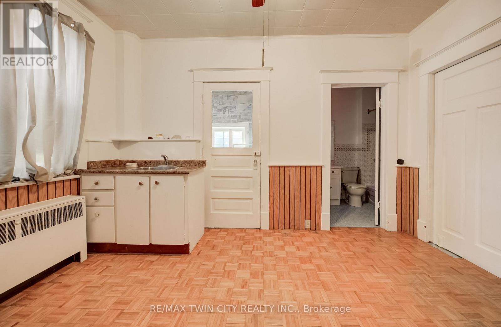 211 Main Street, Cambridge, Ontario  N1R 1X1 - Photo 17 - X13745592