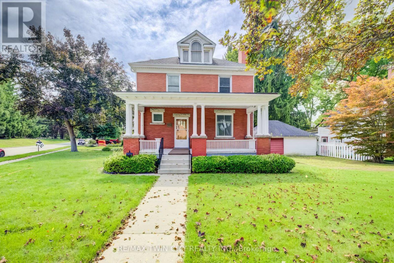 211 Main Street, Cambridge, Ontario  N1R 1X1 - Photo 4 - X13745592
