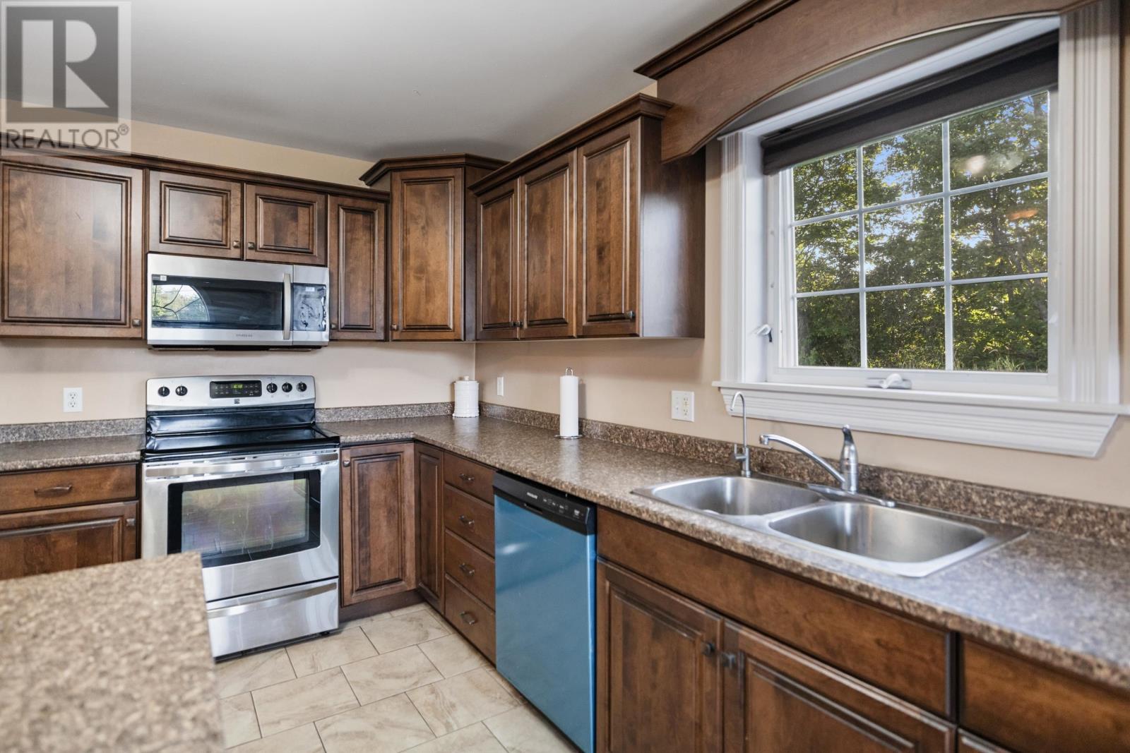 104 Heron Drive, Stratford, Prince Edward Island  C1B 0L4 - Photo 9 - 202622446