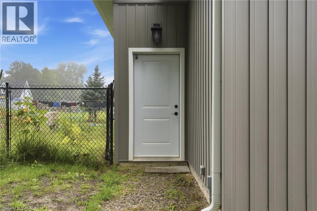 296 St Ann Avenue, St. Agatha, Ontario  N0B 2L0 - Photo 4 - 40859829