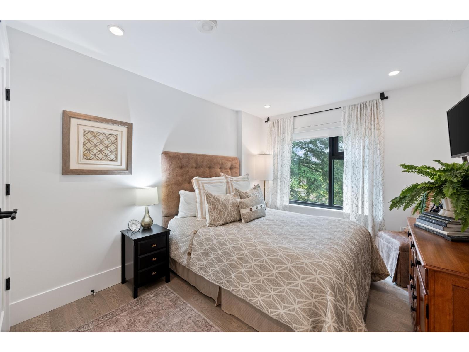 603 14825 Thrift Avenue, White Rock, British Columbia  V4B 2J6 - Photo 25 - R3161075