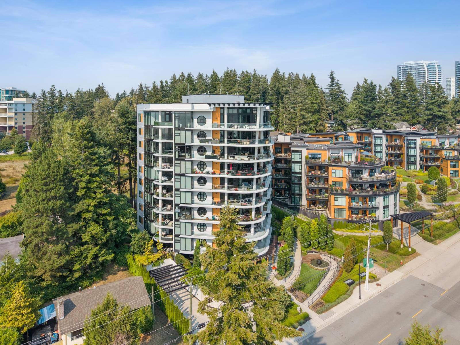 603 14825 Thrift Avenue, White Rock, British Columbia  V4B 2J6 - Photo 3 - R3161075