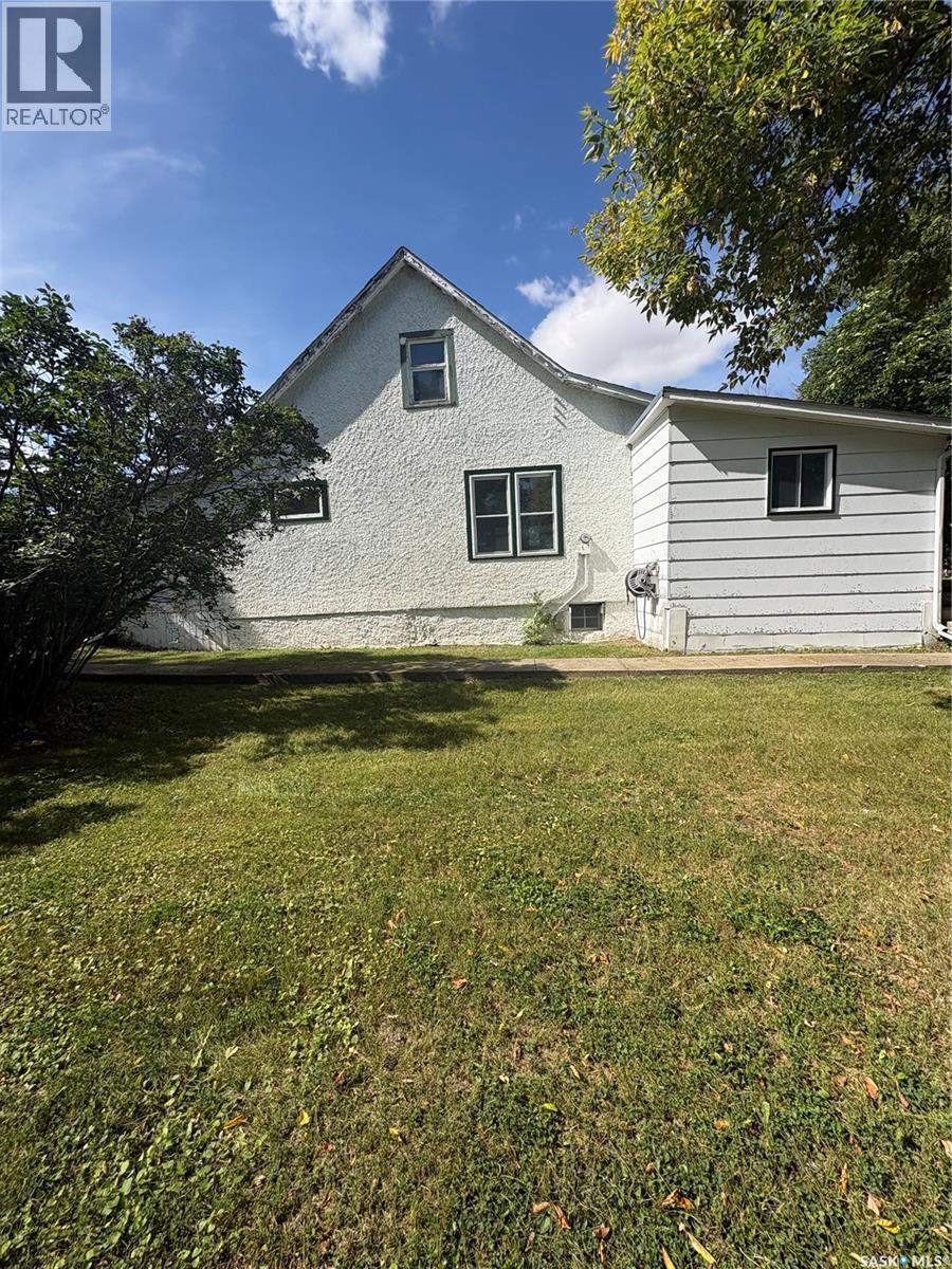 100 Water Street, Wolseley, Saskatchewan  S0G 5H0 - Photo 34 - SK047462