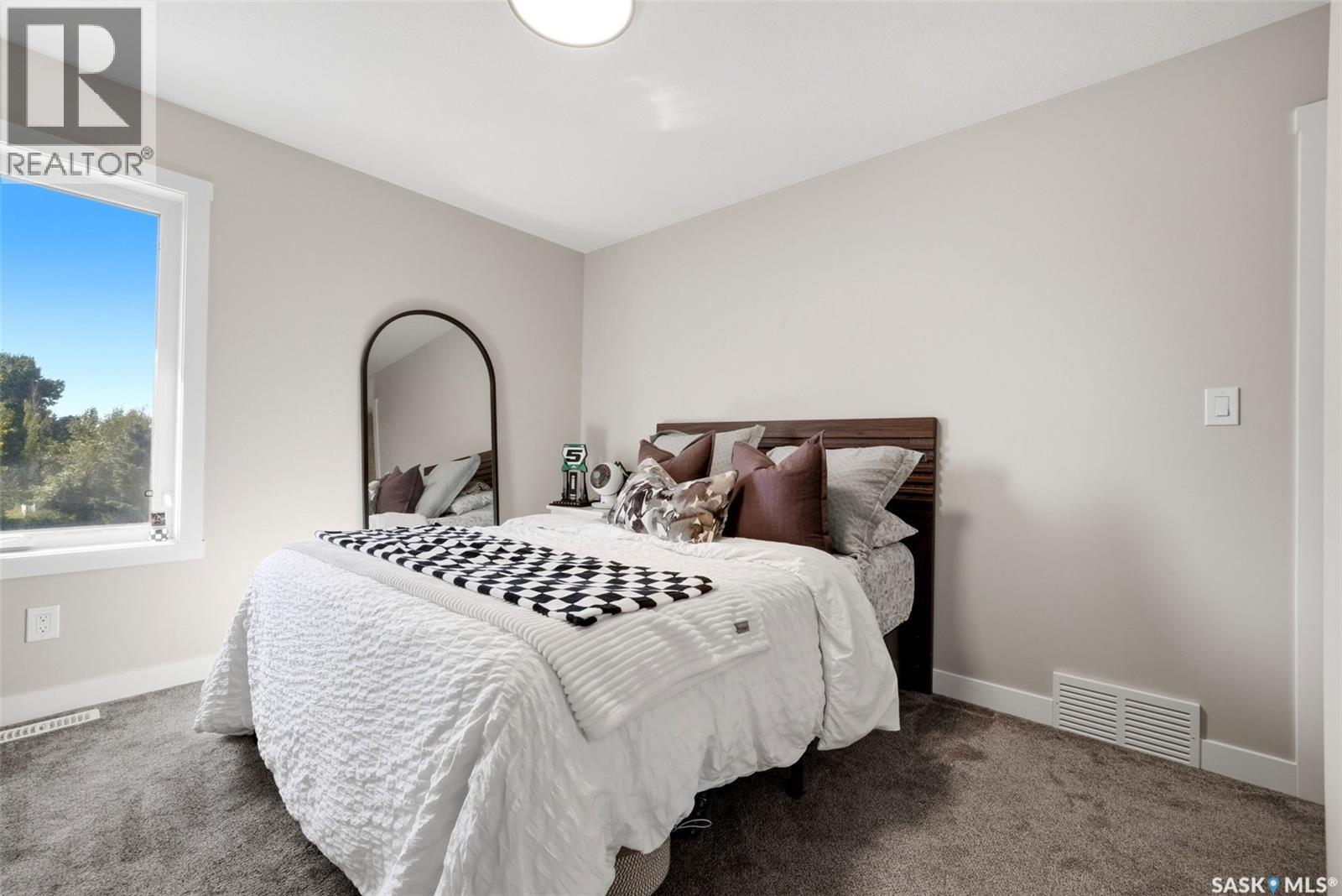 715 3rd Avenue, Pilot Butte, Saskatchewan  S0G 3Z0 - Photo 29 - SK047527