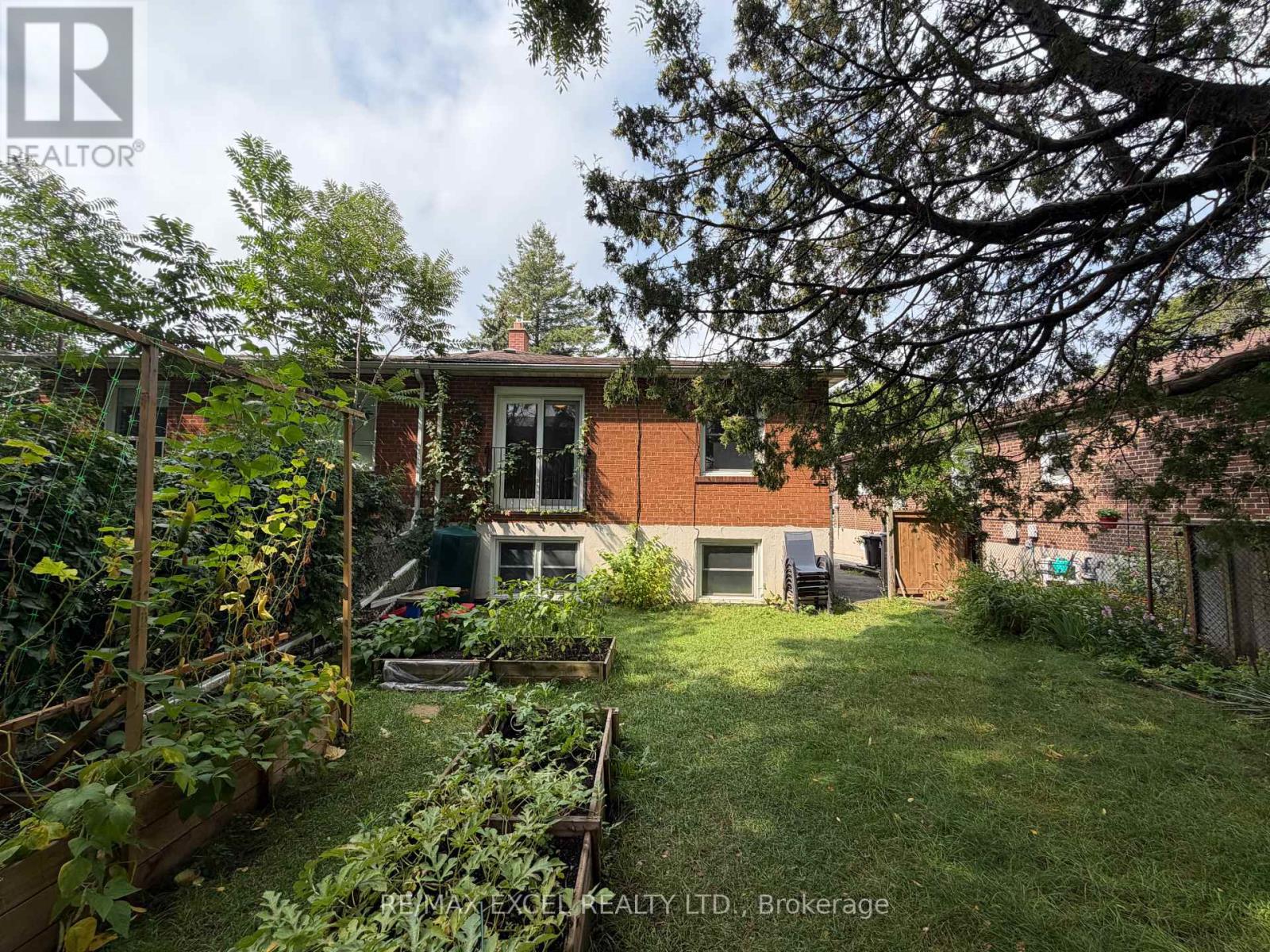 23 Linelle Street, Toronto, Ontario  M2N 2J4 - Photo 29 - C13744248