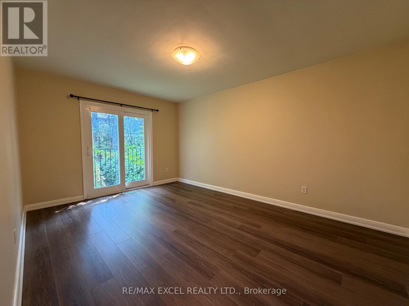 23 Linelle Street, Toronto, Ontario  M2N 2J4 - Photo 8 - C13744248
