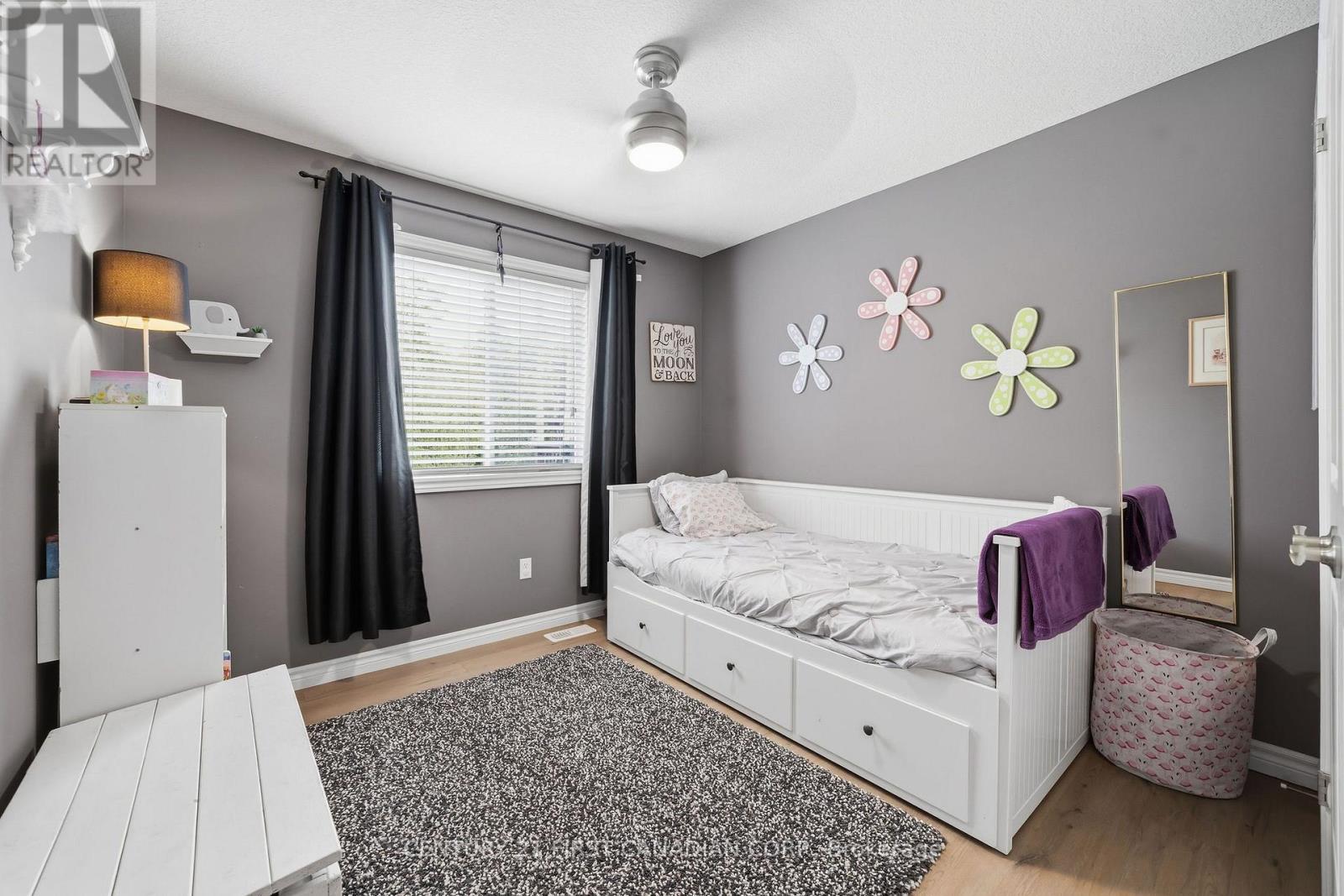 102 Watson Street, Lucan Biddulph, Ontario  N0M 2J0 - Photo 19 - X13745826