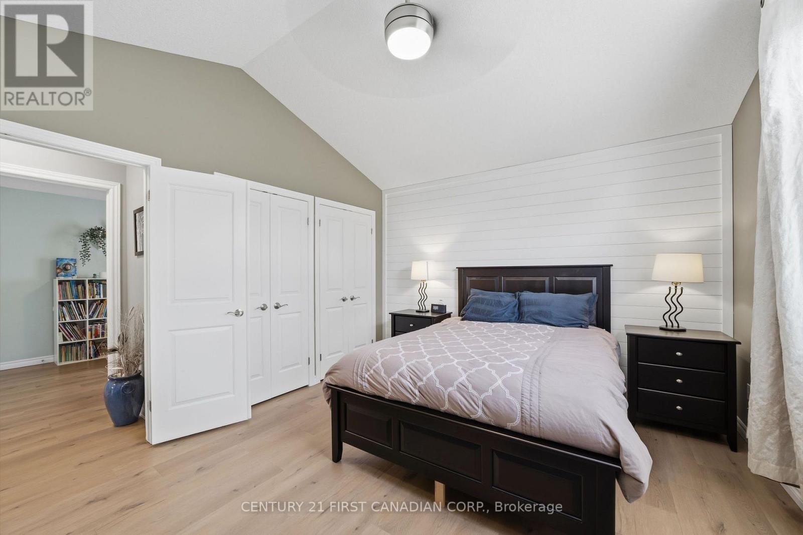 102 Watson Street, Lucan Biddulph, Ontario  N0M 2J0 - Photo 21 - X13745826