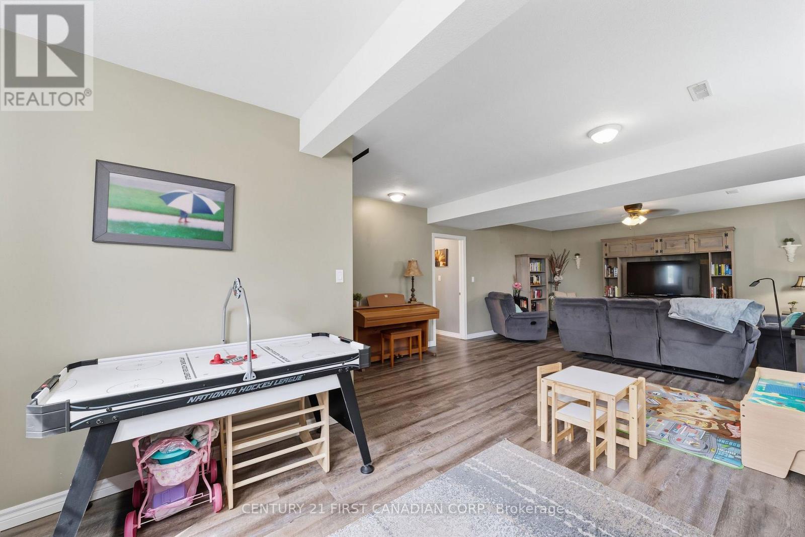 102 Watson Street, Lucan Biddulph, Ontario  N0M 2J0 - Photo 28 - X13745826