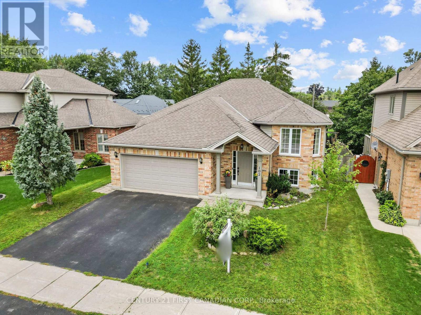 102 Watson Street, Lucan Biddulph, Ontario  N0M 2J0 - Photo 3 - X13745826