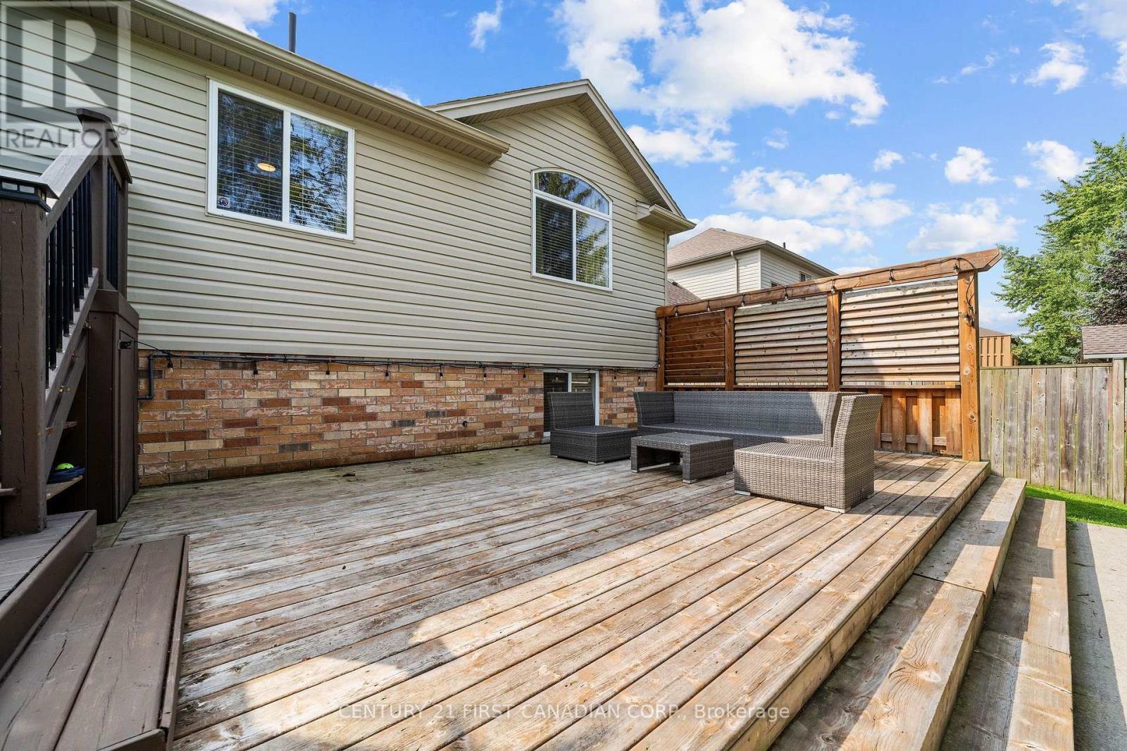 102 Watson Street, Lucan Biddulph, Ontario  N0M 2J0 - Photo 36 - X13745826