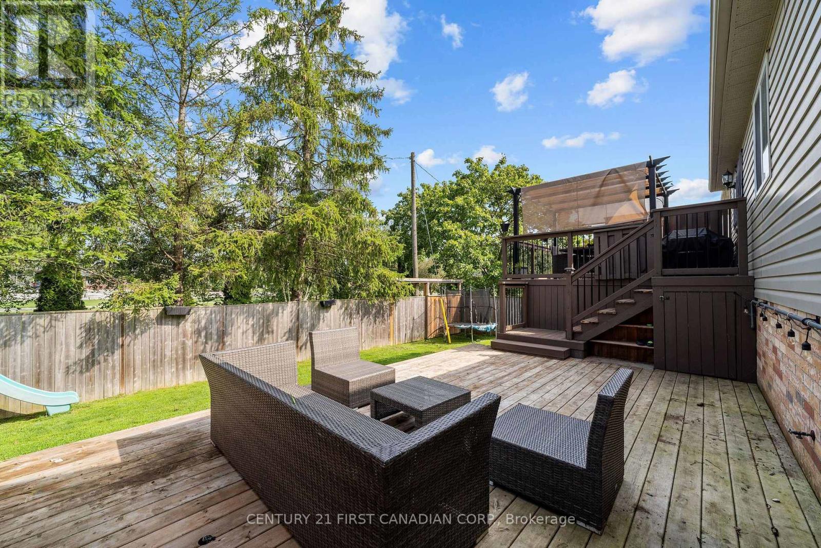 102 Watson Street, Lucan Biddulph, Ontario  N0M 2J0 - Photo 37 - X13745826