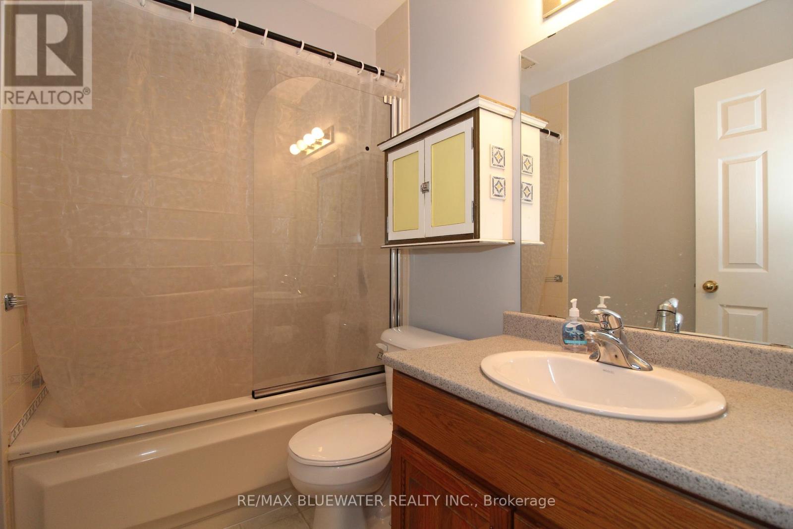 7 - 48 Ontario Street S, Lambton Shores, Ontario  N0M 1T0 - Photo 21 - X13745842