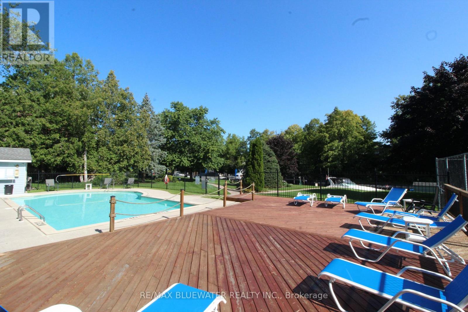 7 - 48 Ontario Street S, Lambton Shores, Ontario  N0M 1T0 - Photo 28 - X13745842
