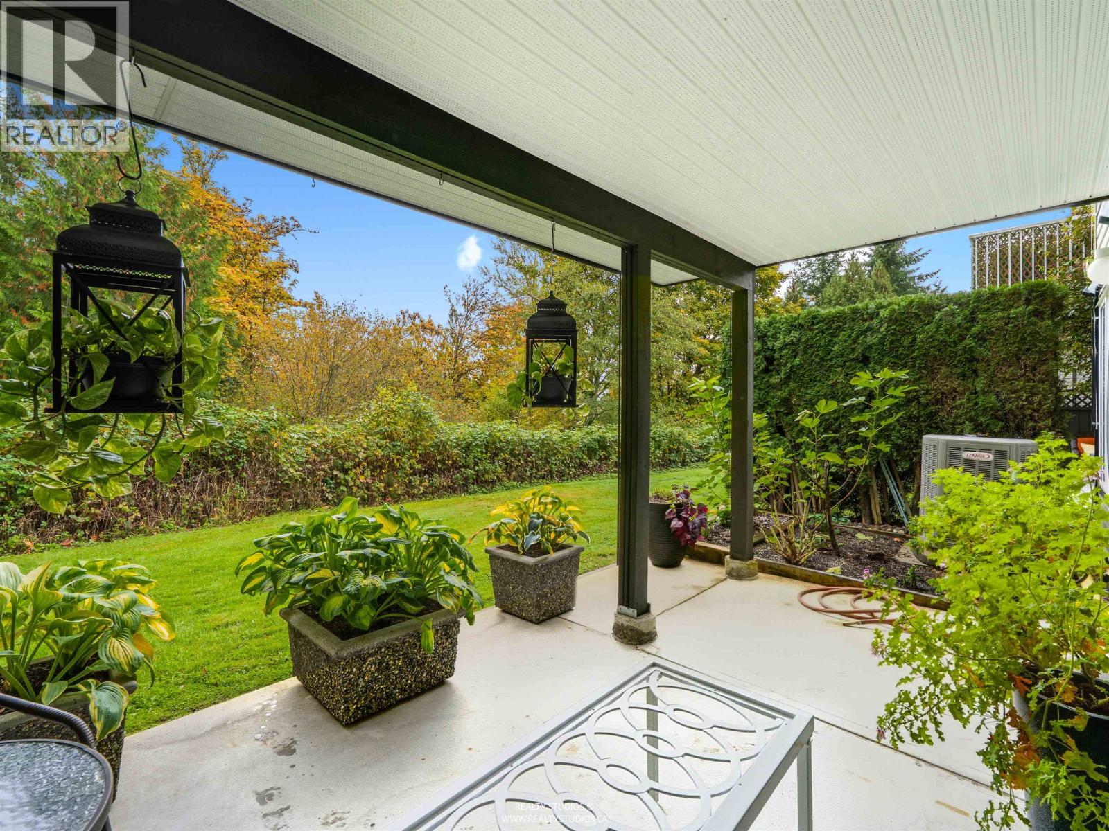 35 11358 COTTONWOOD DRIVE, Maple Ridge, British Columbia