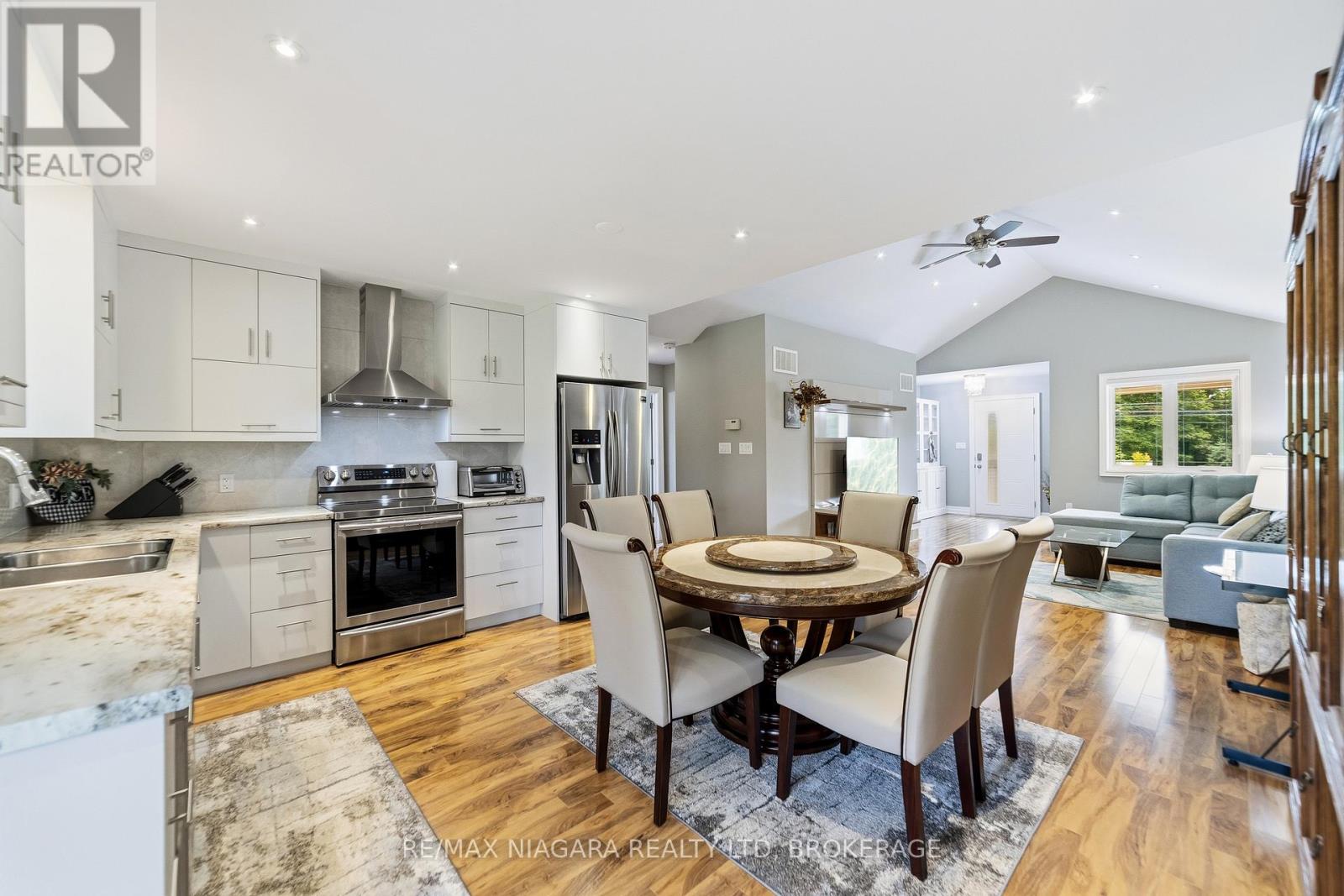 2876 3 Highway E, Port Colborne, Ontario  L3K 5V3 - Photo 12 - X13745830