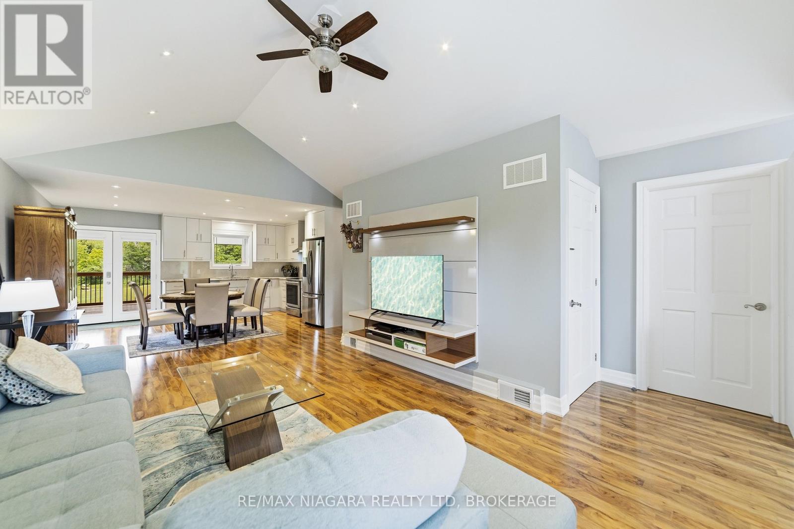 2876 3 Highway E, Port Colborne, Ontario  L3K 5V3 - Photo 8 - X13745830