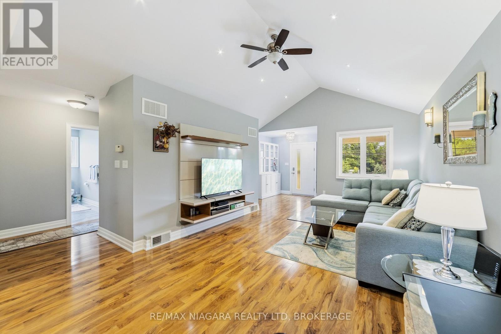 2876 3 Highway E, Port Colborne, Ontario  L3K 5V3 - Photo 9 - X13745830