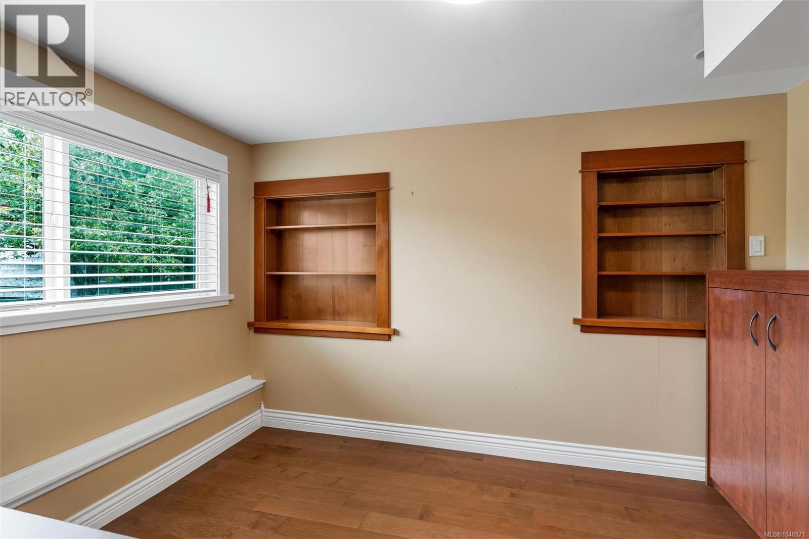 1640 Earlston Ave, Saanich, British Columbia  V8P 2Z5 - Photo 38 - 1048571
