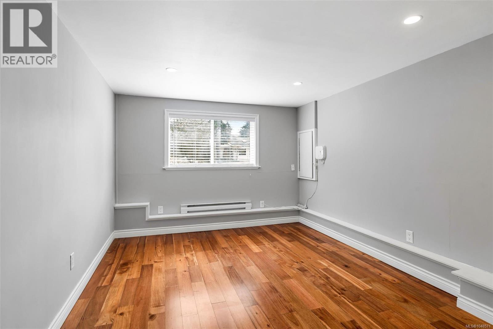 1640 Earlston Ave, Saanich, British Columbia  V8P 2Z5 - Photo 46 - 1048571