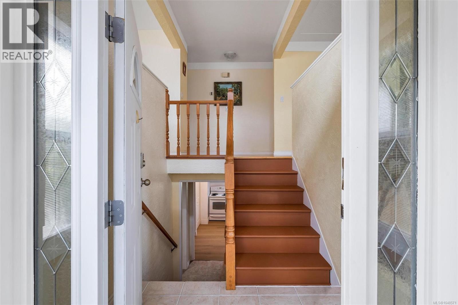 1640 Earlston Ave, Saanich, British Columbia  V8P 2Z5 - Photo 6 - 1048571