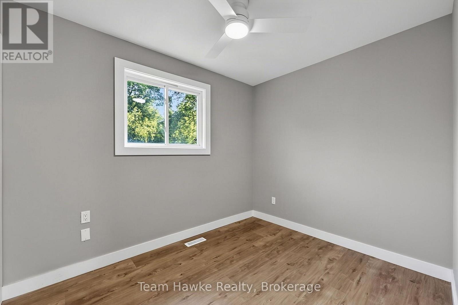 45 Easton Avenue, Tay, Ontario  L0K 1R0 - Photo 16 - S13745810