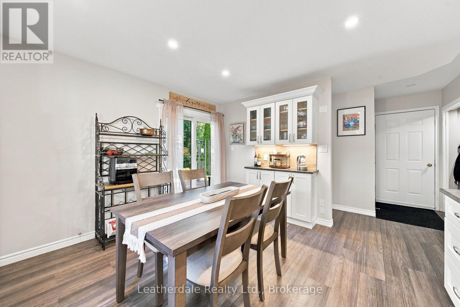 354 Arthur Street, Orillia, Ontario  L3V 3M8 - Photo 11 - S13745886