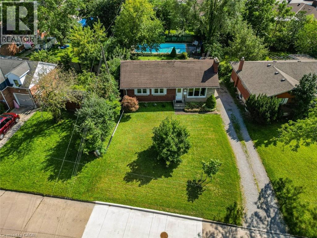 16 Byrne Boulevard, St. Catharines, Ontario  L2T 2H7 - Photo 3 - 40859770