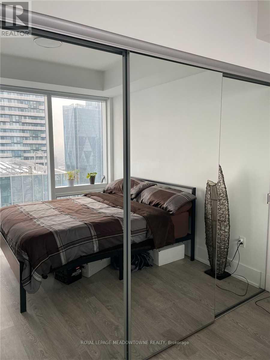 5404 - 10 York Street, Toronto, Ontario  M5J 0E1 - Photo 11 - C13745898