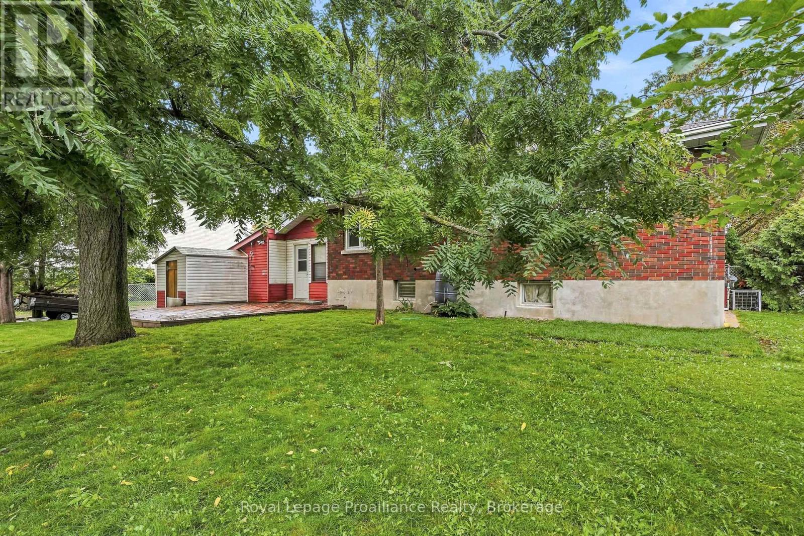 15 Elvins Gardens, Belleville, Ontario  K8P 2T2 - Photo 29 - X13745758