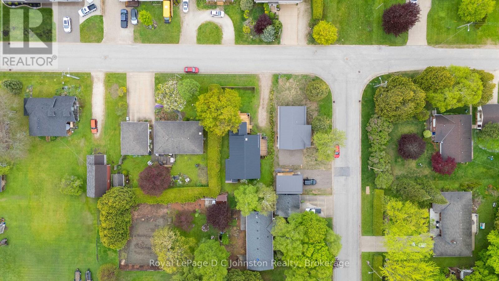 229 Edward Street, Saugeen Shores, Ontario  N0H 2L0 - Photo 34 - X13745944