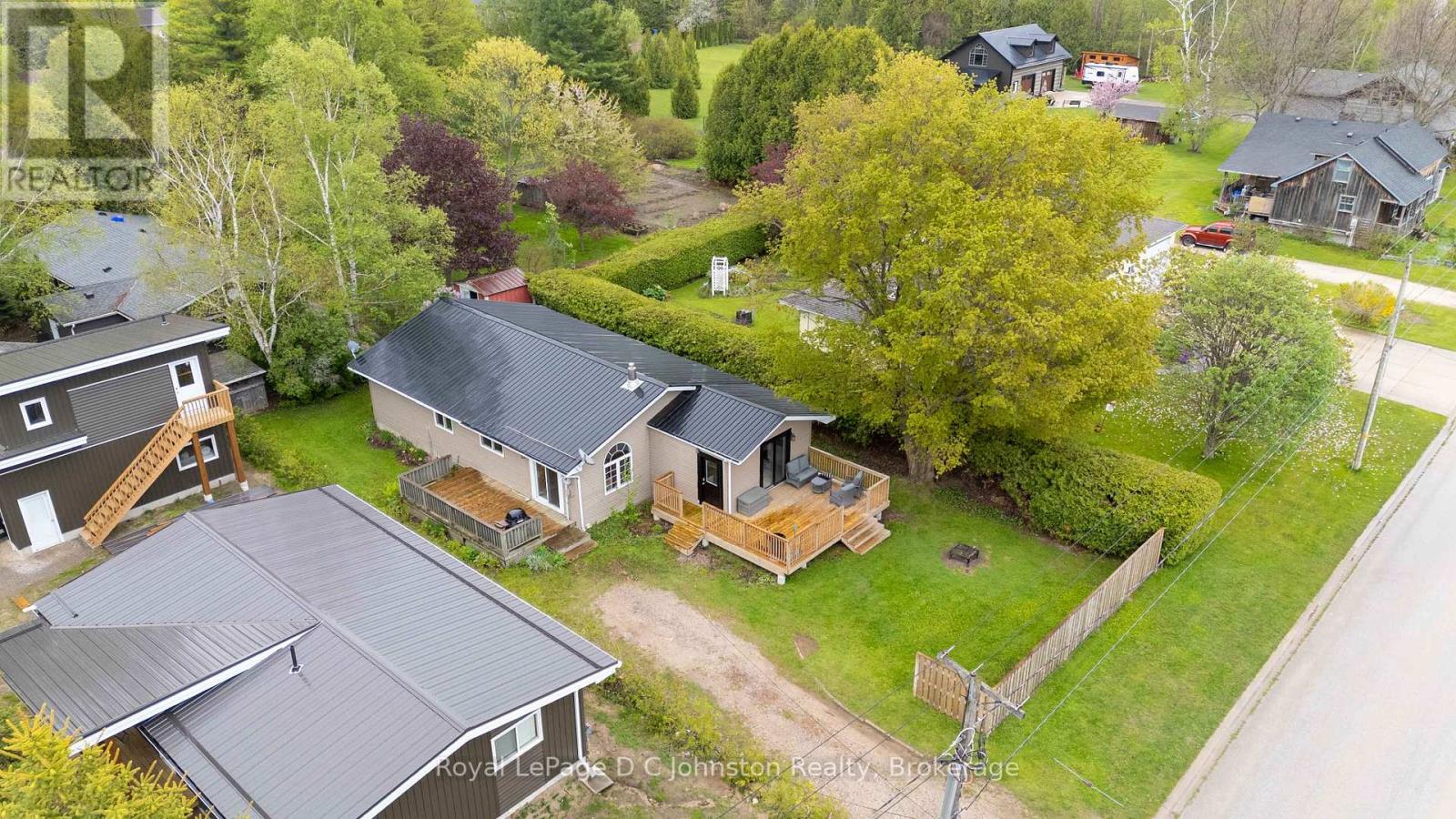 229 Edward Street, Saugeen Shores, Ontario  N0H 2L0 - Photo 37 - X13745944