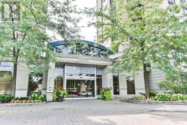 PH42 - 18 MONDEO DRIVE, Toronto, Ontario