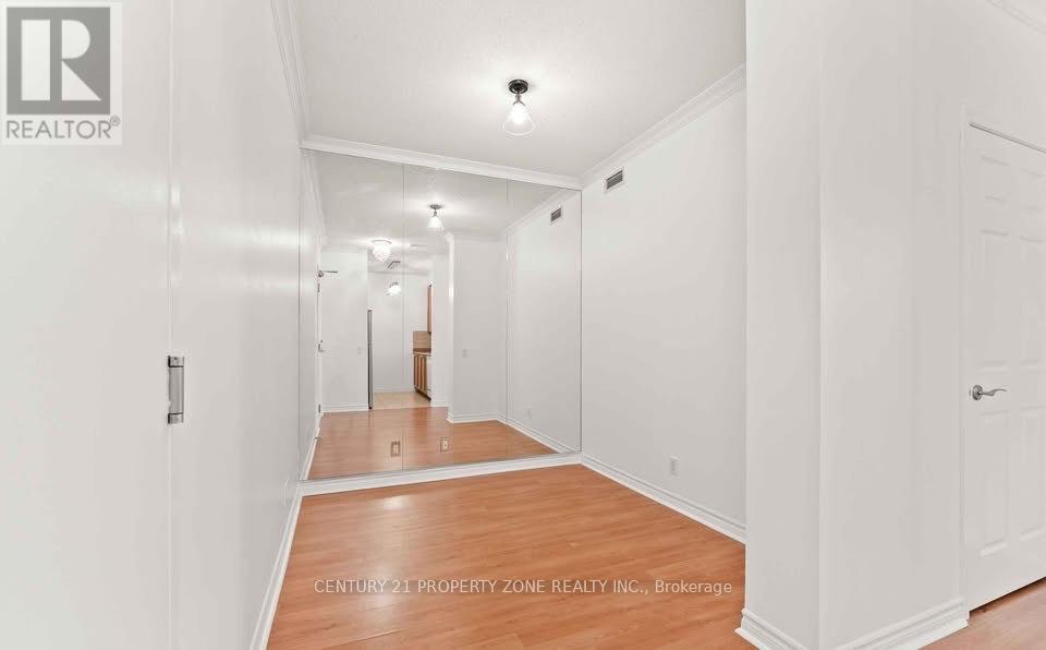 Ph42 - 18 Mondeo Drive, Toronto, Ontario  M1P 5C8 - Photo 6 - E13745858