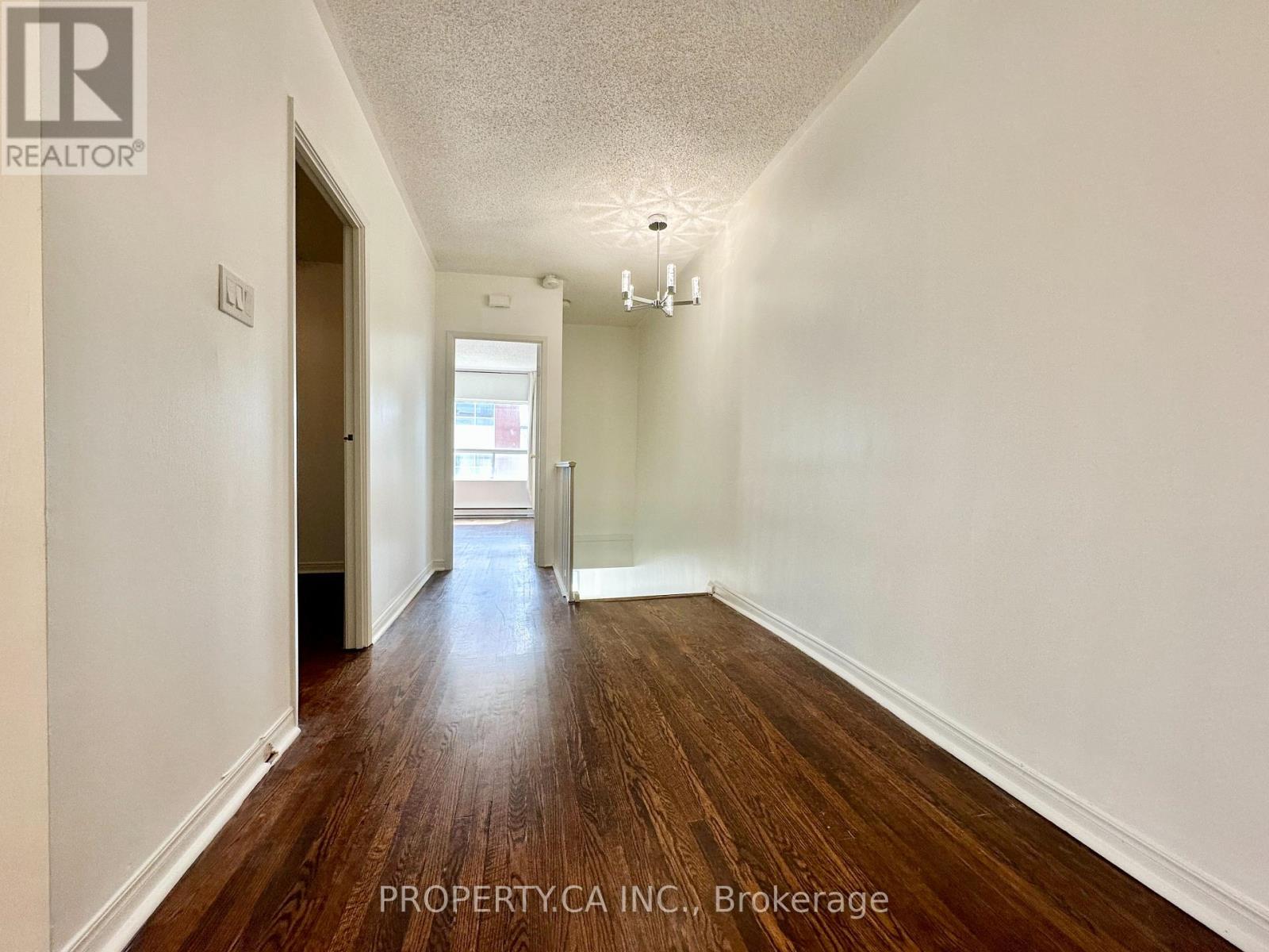 A - 1854 Danforth Avenue, Toronto, Ontario  M4C 1J4 - Photo 19 - E13745866