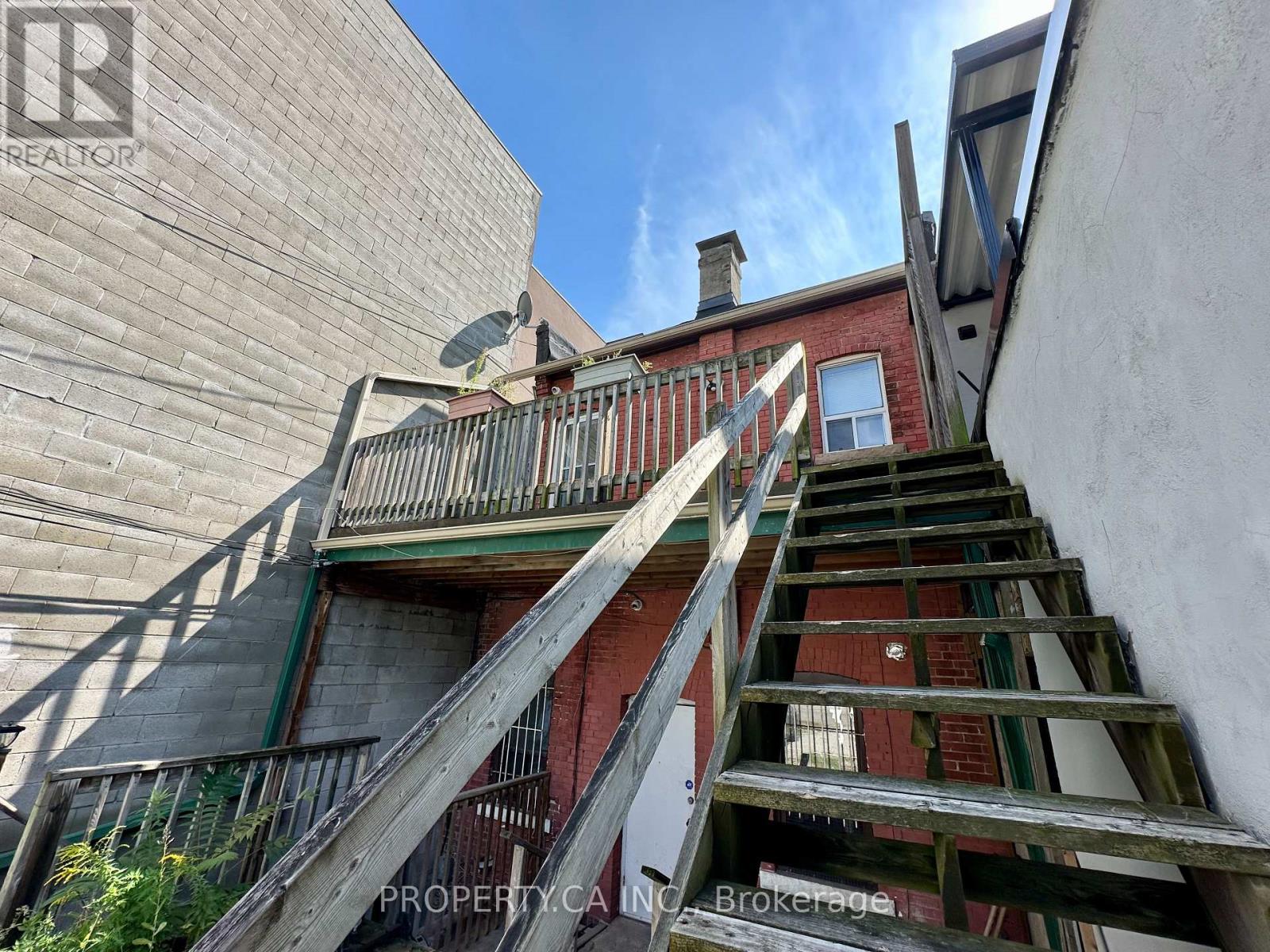 A - 1854 Danforth Avenue, Toronto, Ontario  M4C 1J4 - Photo 23 - E13745866