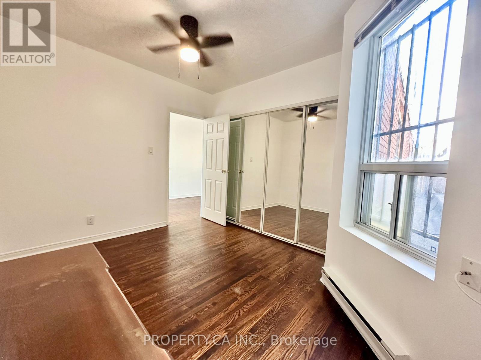 A - 1854 Danforth Avenue, Toronto, Ontario  M4C 1J4 - Photo 8 - E13745866