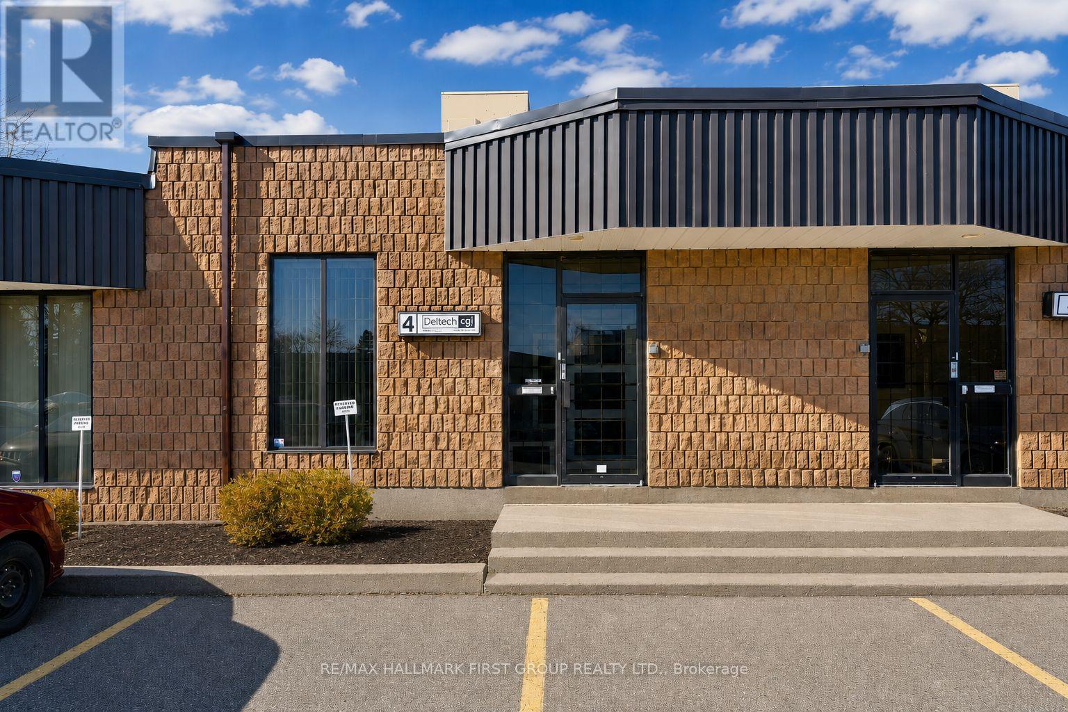 #4 - 1730 MCPHERSON COURT, Pickering, Ontario