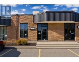 #4 - 1730 MCPHERSON COURT, Pickering, Ontario