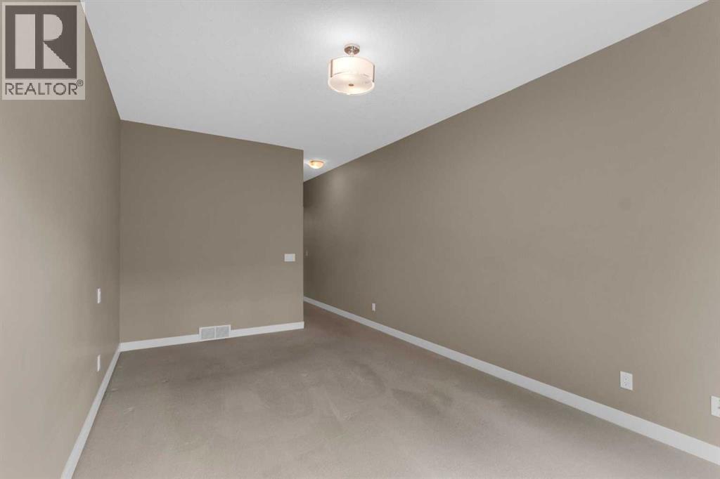 8 Bridle Estates Manor SW, Calgary, Alberta  T2Y 4H4 - Photo 18 - A2319637