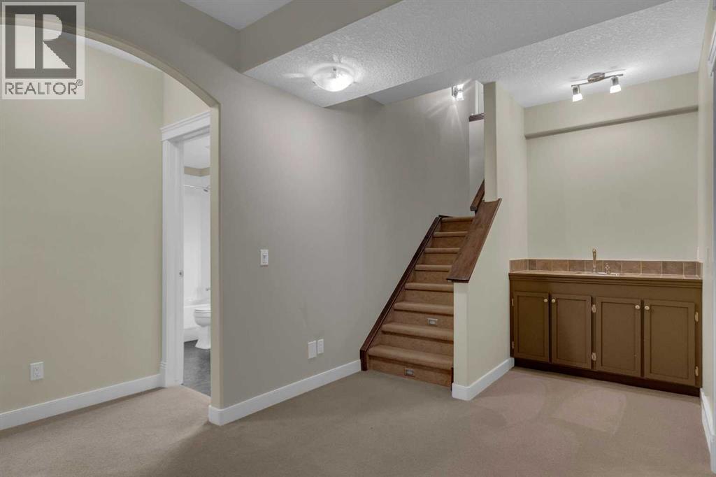 8 Bridle Estates Manor SW, Calgary, Alberta  T2Y 4H4 - Photo 25 - A2319637
