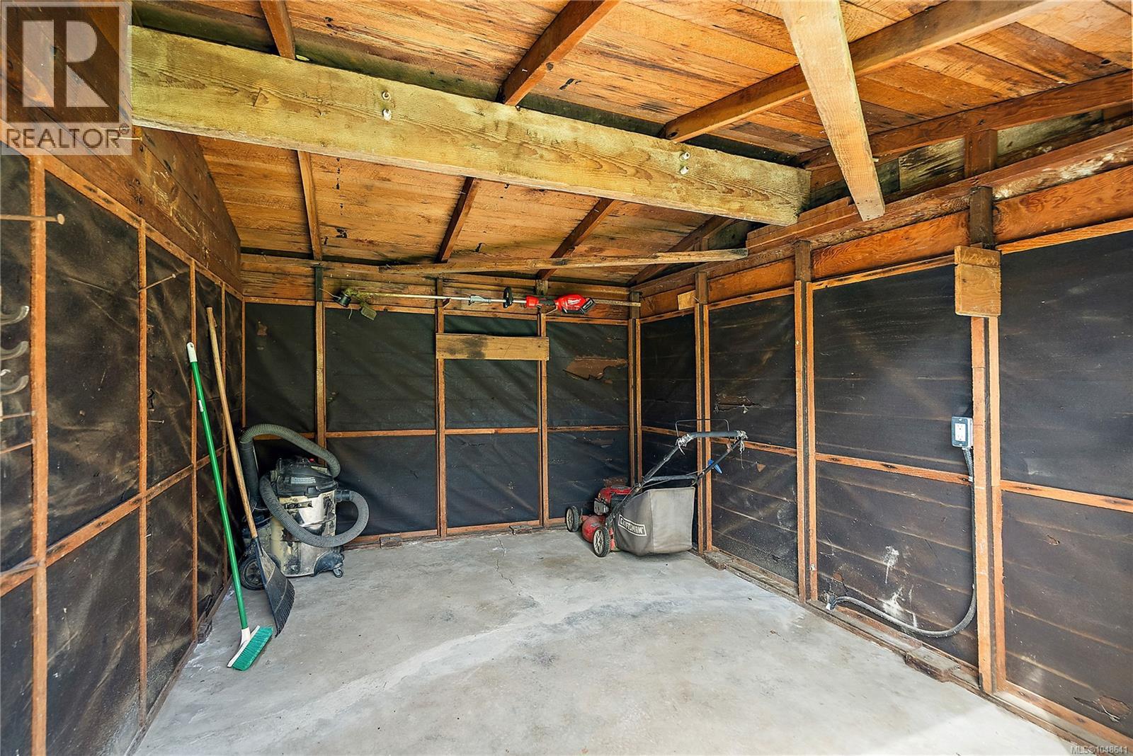 813 Portage Rd, Saanich, British Columbia  V8Z 1L7 - Photo 27 - 1048641