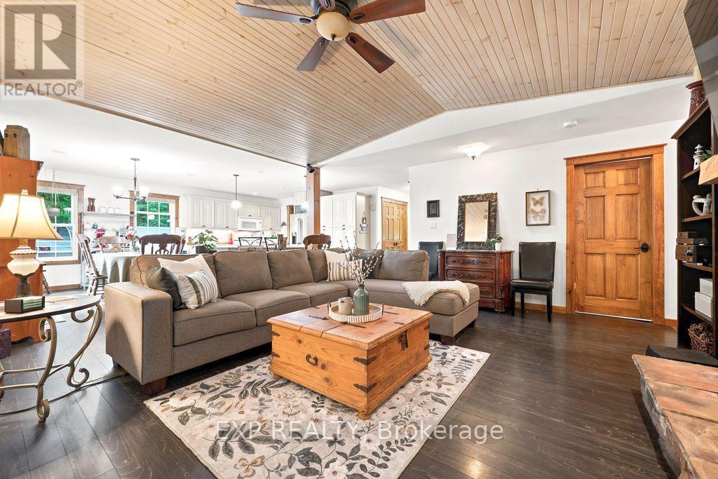 61 Rosebrugh Road, Greater Madawaska, Ontario  K7V 3Z9 - Photo 17 - X13745820